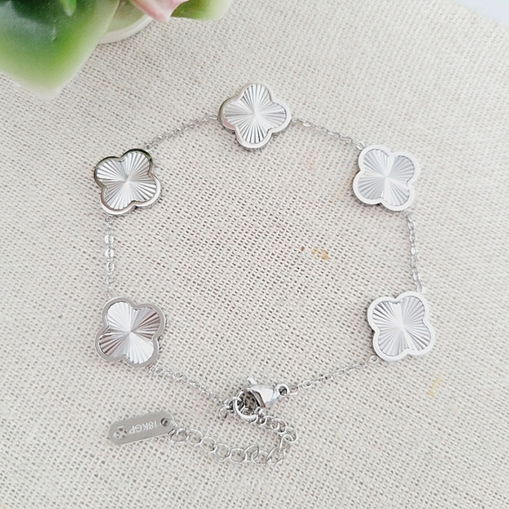 Cute Clover Motif Steel 18k Plated Bracelet